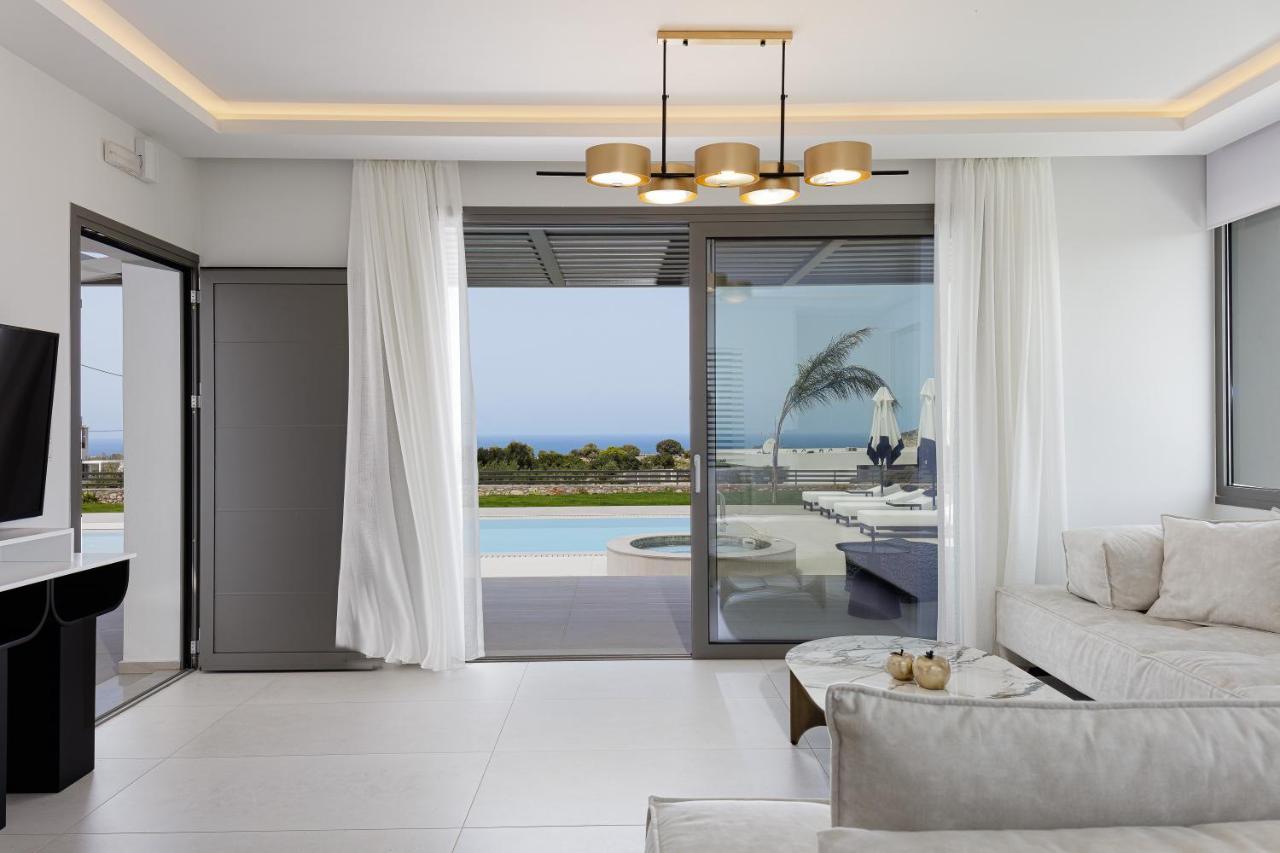 Alma Villa, 2000M2 Luxury Living, By Thinkvilla Angeliana  Exterior photo